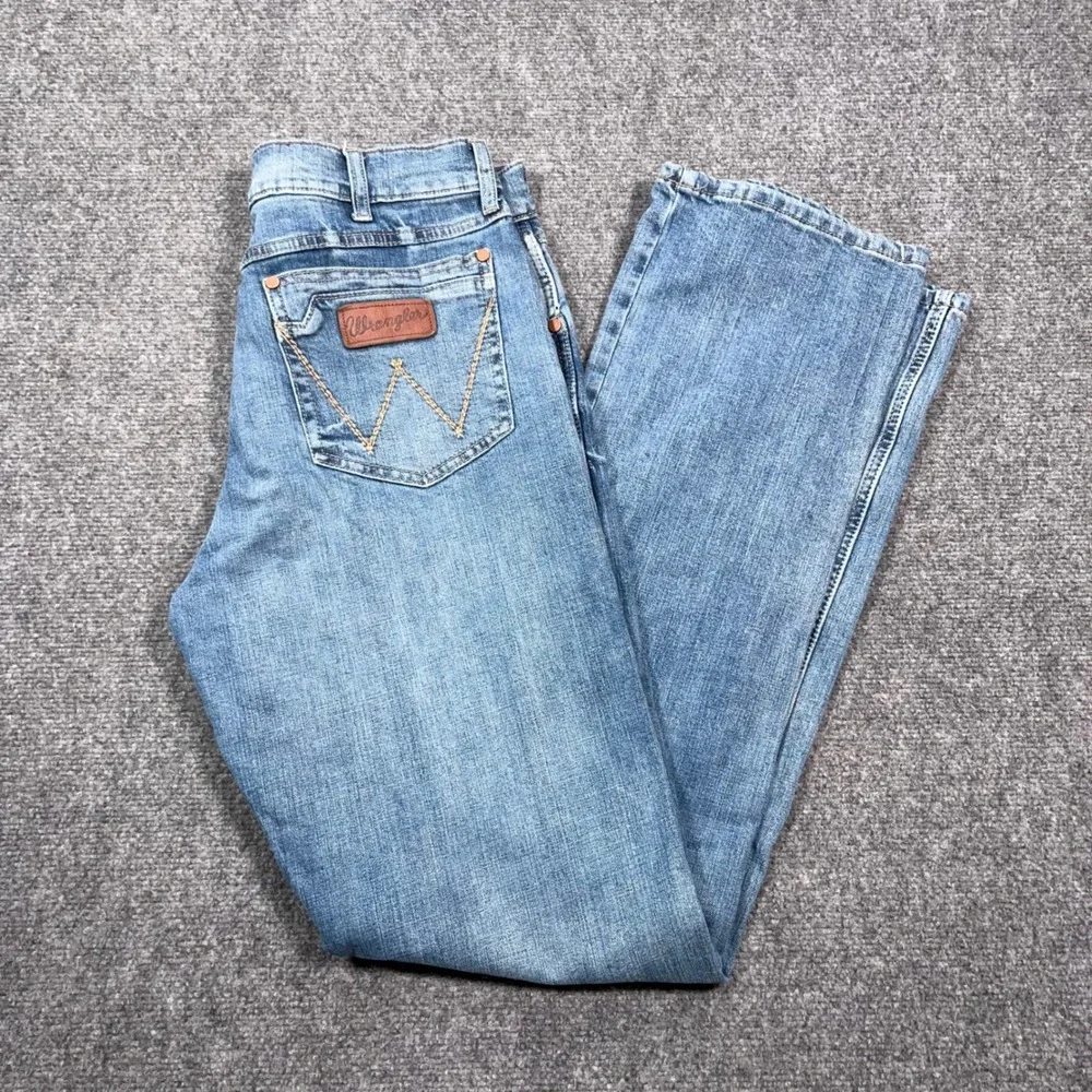 Wrangler Retro Relaxed Boot Jeans Mens 32x36 Blue Denim Cowboy Rodeo Western